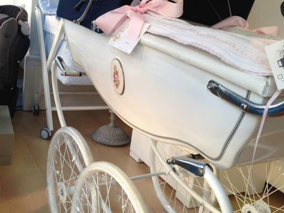 restauración de carritos de bebé re2