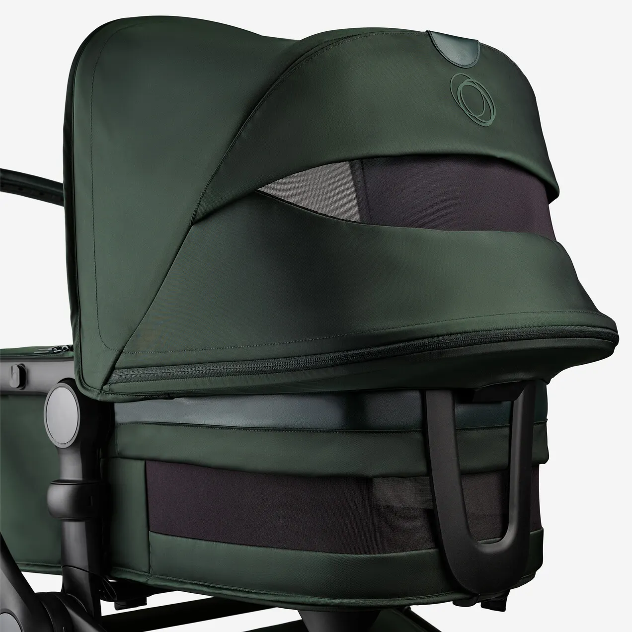 Bugaboo-Fox-5-bassinet-seat-stroller-midnight-green-chassis-midnight-green-fabrics-midnight-green-sun-canopy-x-PV007351-08.jpg