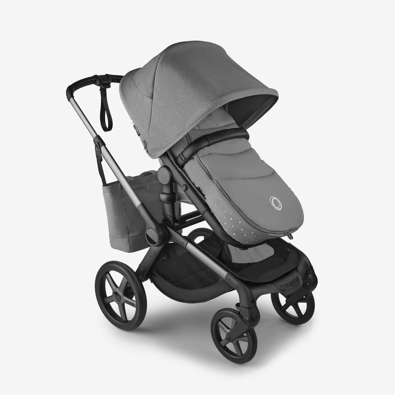 Bugaboo-accessory-footmuff-moon-grey-x-S003114029-04.jpg