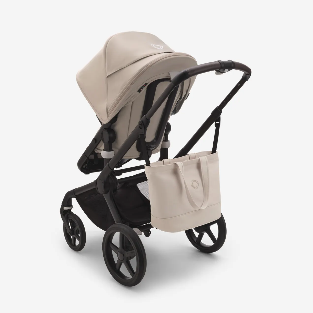 Bugaboo-changing-bag-desert-taupe-x-PPS003116005-04.jpg