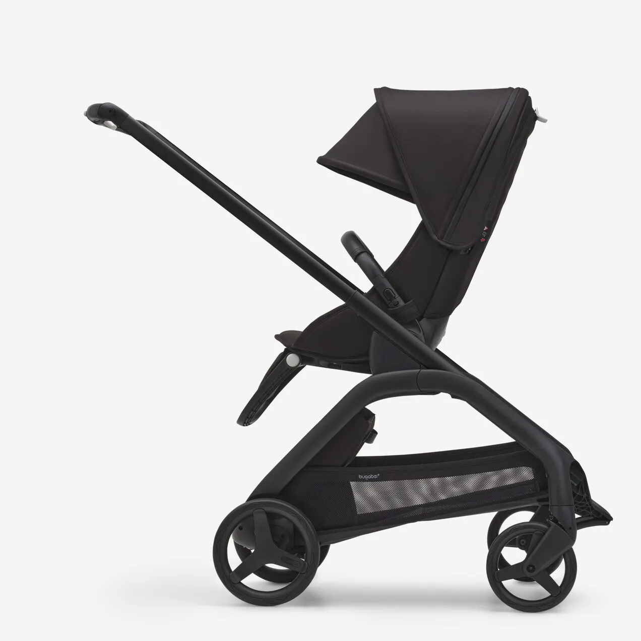 Bugaboo-Bassinet-and-Seat-Stroller-black-chassis-midnight-black-fabrics-midnight-black-sun-canopy-x-PV006735-03.jpg