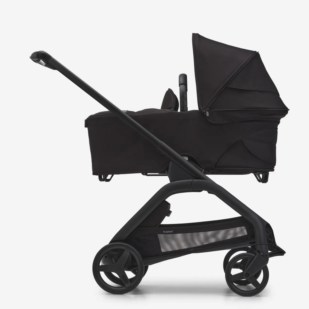 Bugaboo-Bassinet-and-Seat-Stroller-black-chassis-midnight-black-fabrics-midnight-black-sun-canopy-x-PV006735-04.jpg